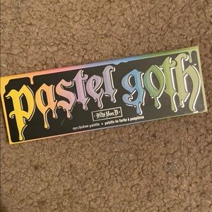 Kat Von D Pastel Goth Palette